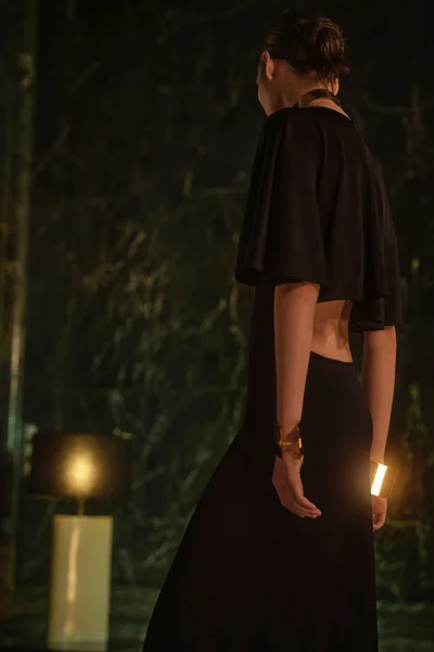 Look 1